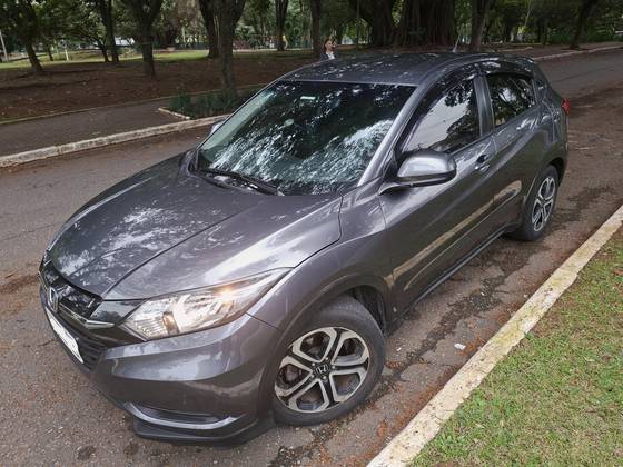 HONDA HR-V 1.8 16V FLEX LX 4P AUTOMÁTICO HONDA HR-V 1.8 16V FLEX LX 4P AUTOMÁTICO